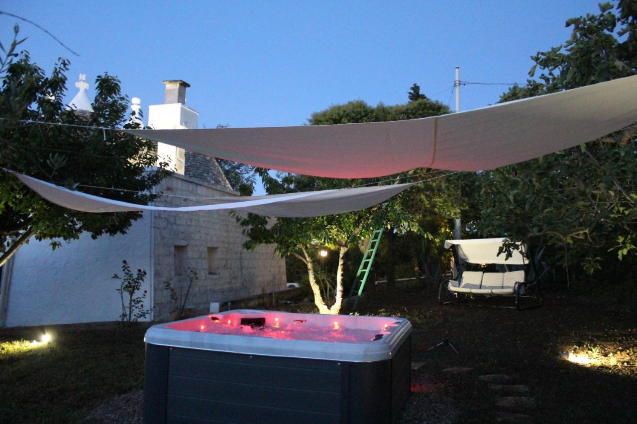 チステルニーノ Trullo Sette Tindenuleヴィラ エクステリア 写真