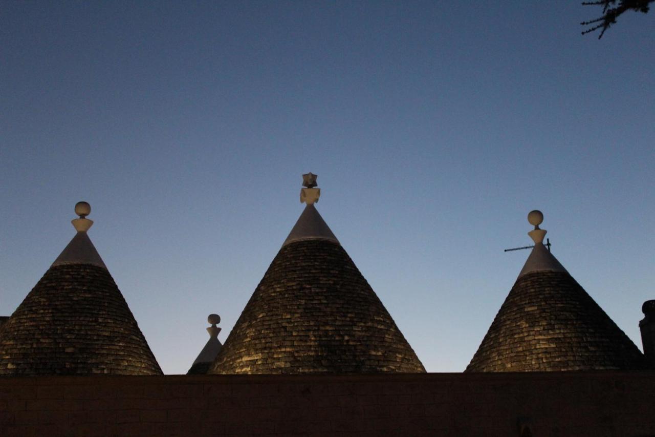 チステルニーノ Trullo Sette Tindenuleヴィラ エクステリア 写真