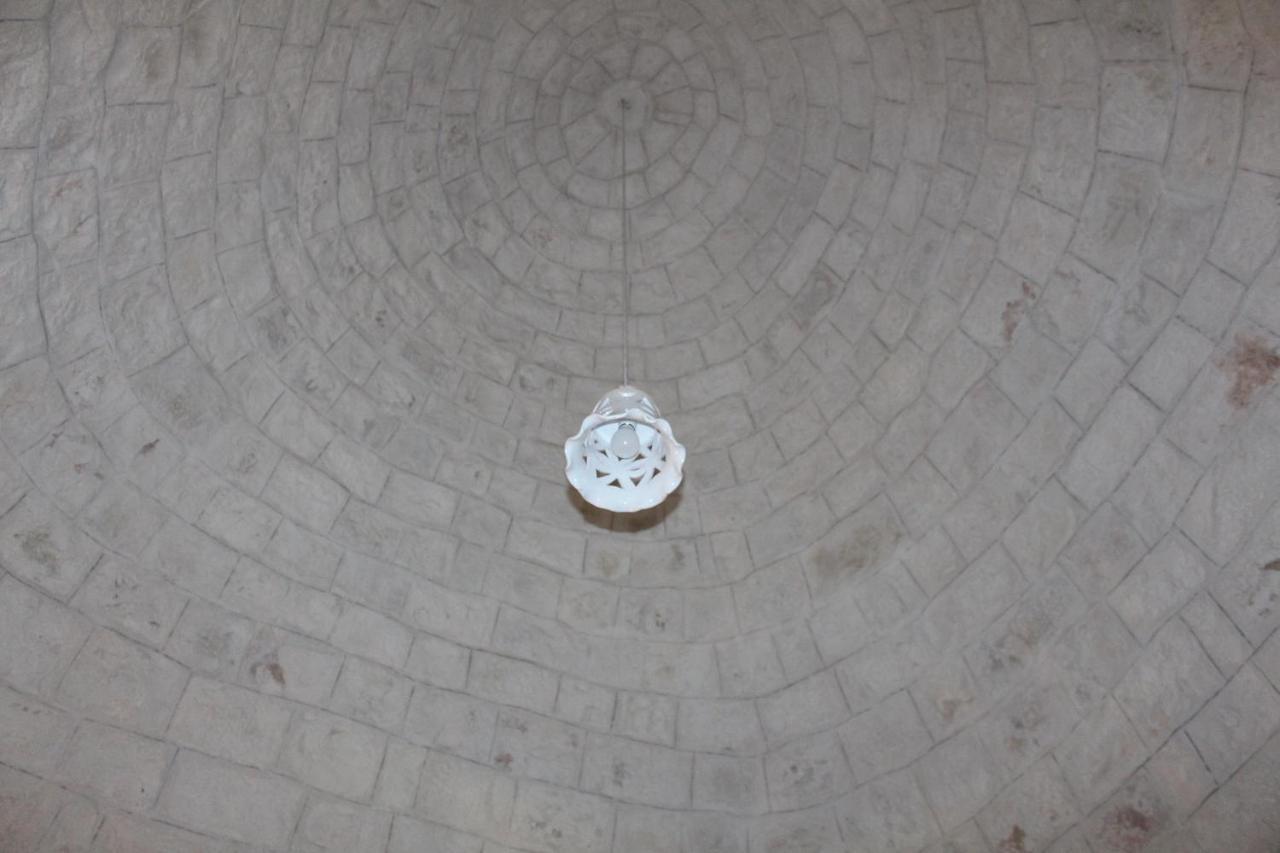 チステルニーノ Trullo Sette Tindenuleヴィラ エクステリア 写真