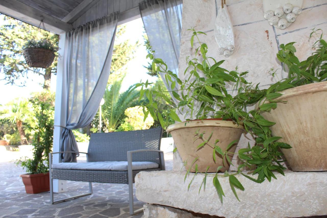 チステルニーノ Trullo Sette Tindenuleヴィラ エクステリア 写真