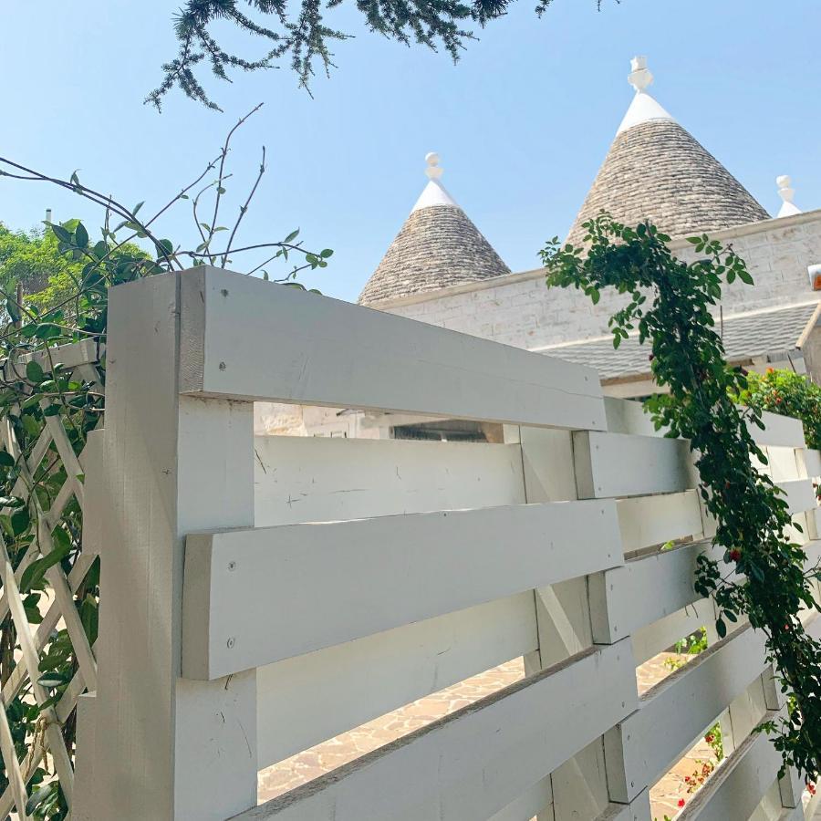 チステルニーノ Trullo Sette Tindenuleヴィラ エクステリア 写真